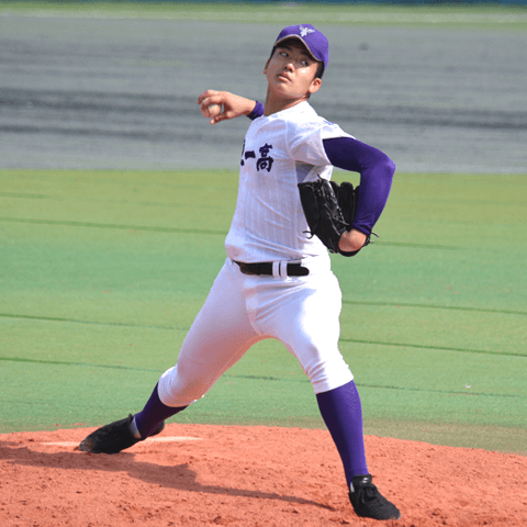 清宮幸太郎を初めてノーヒットに封じた大器・高橋晴（関東一）。3年連続の甲子園へチームを導けるか